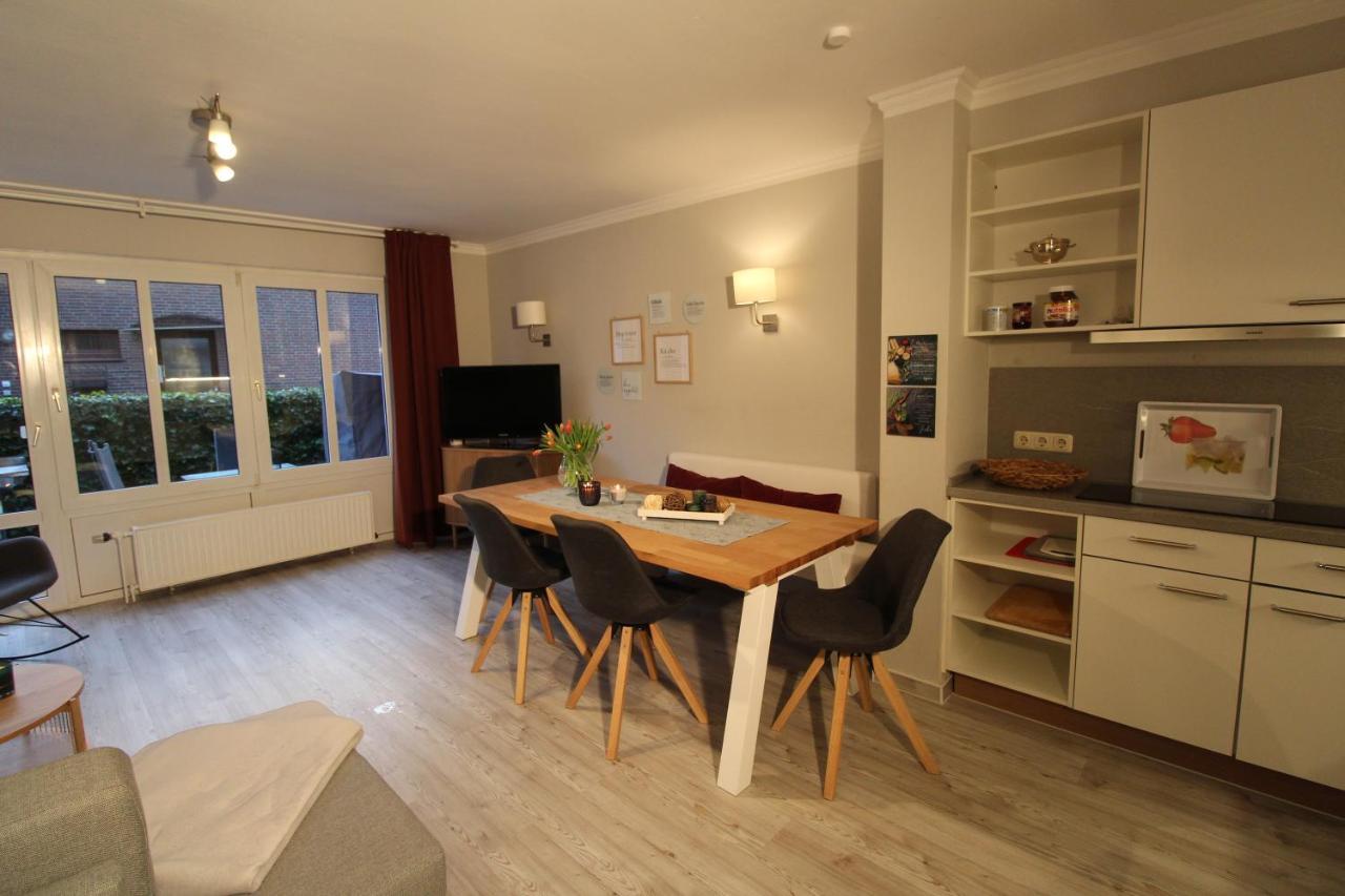 Blumeninsel Apartment Horumersiel Exterior photo