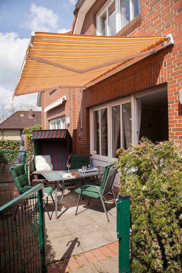 Blumeninsel Apartment Horumersiel Exterior photo