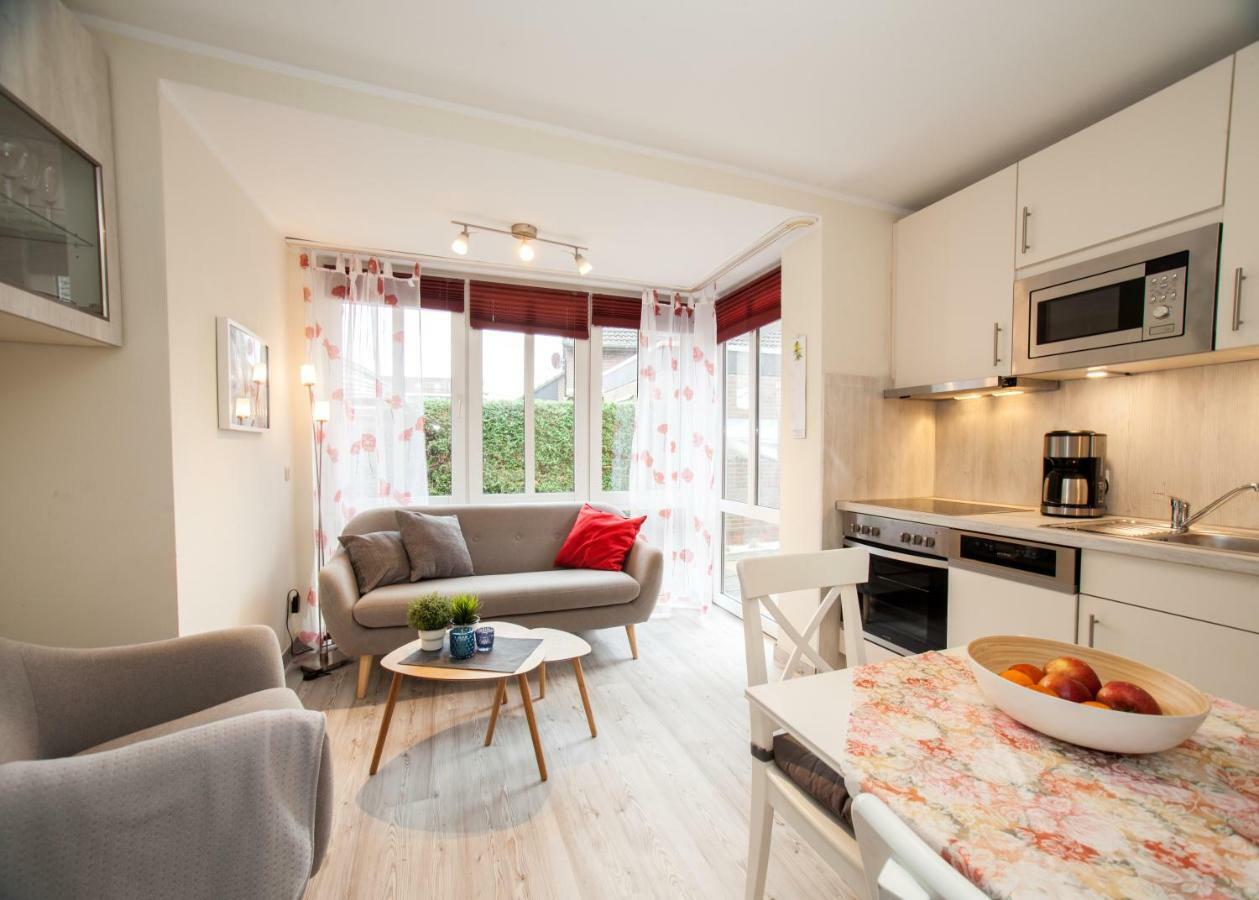 Blumeninsel Apartment Horumersiel Exterior photo