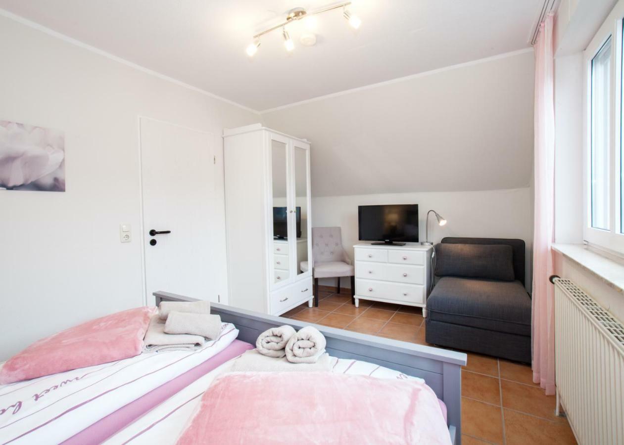Blumeninsel Apartment Horumersiel Exterior photo